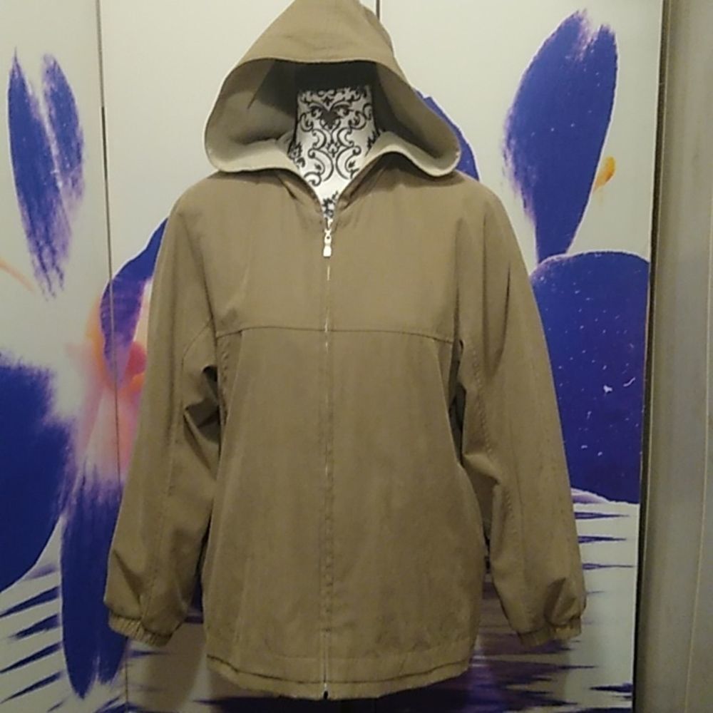 Mulberry Street Med Tan/Cream Jacket. Fully Lined.